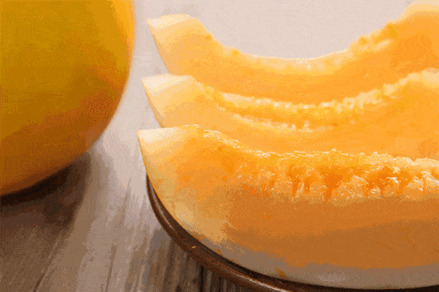 吃甘肃蜜瓜,甘甜如蜜，尽享夏日清新口感